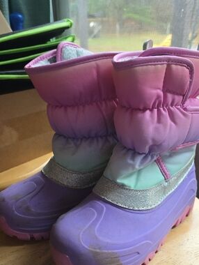 Girls Winter Snow Boots in Purple, Pink, Mint